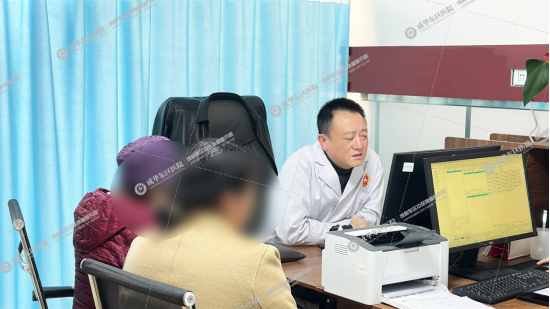 淋巴瘤患者化疗不耐受，成华东区医院黄宏中医干预12天显成效